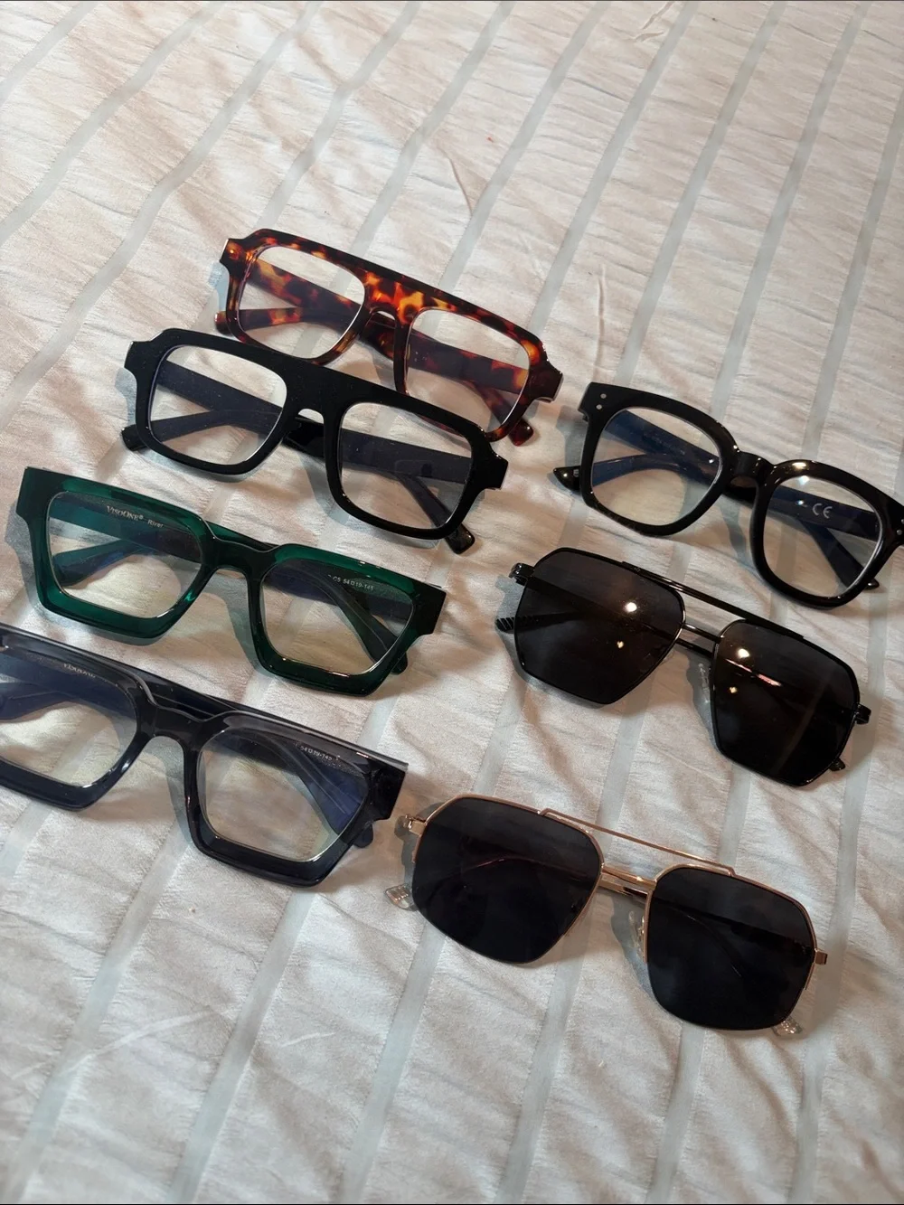 Bundle of blue light glasses & sunglasses